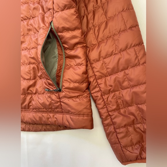 Patagonia Nano Puff Jacket Men’s Size S Burl Red - Picture 4 of 14